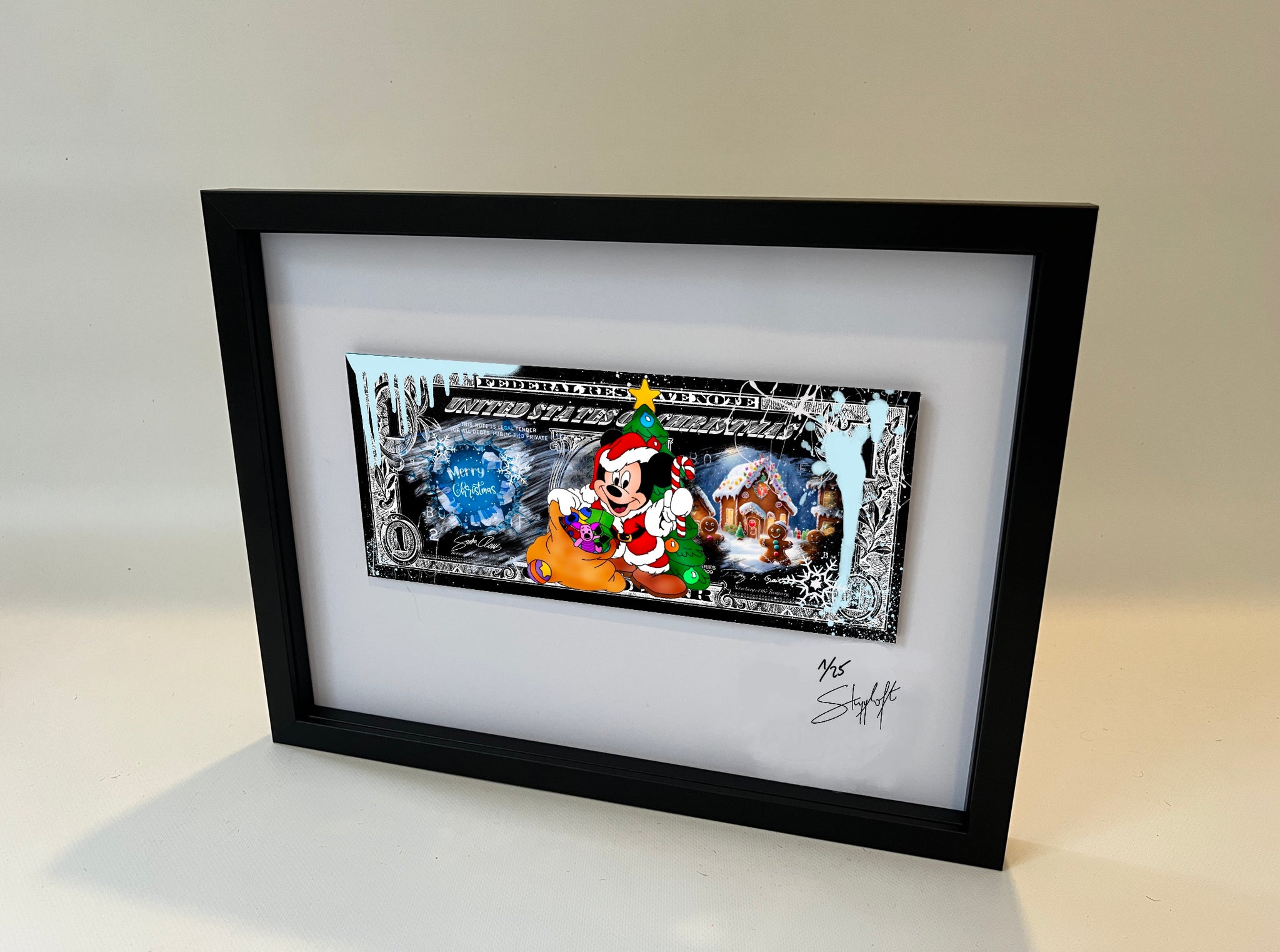 CHRISTMAS MICKEY 2025 DOLLAR